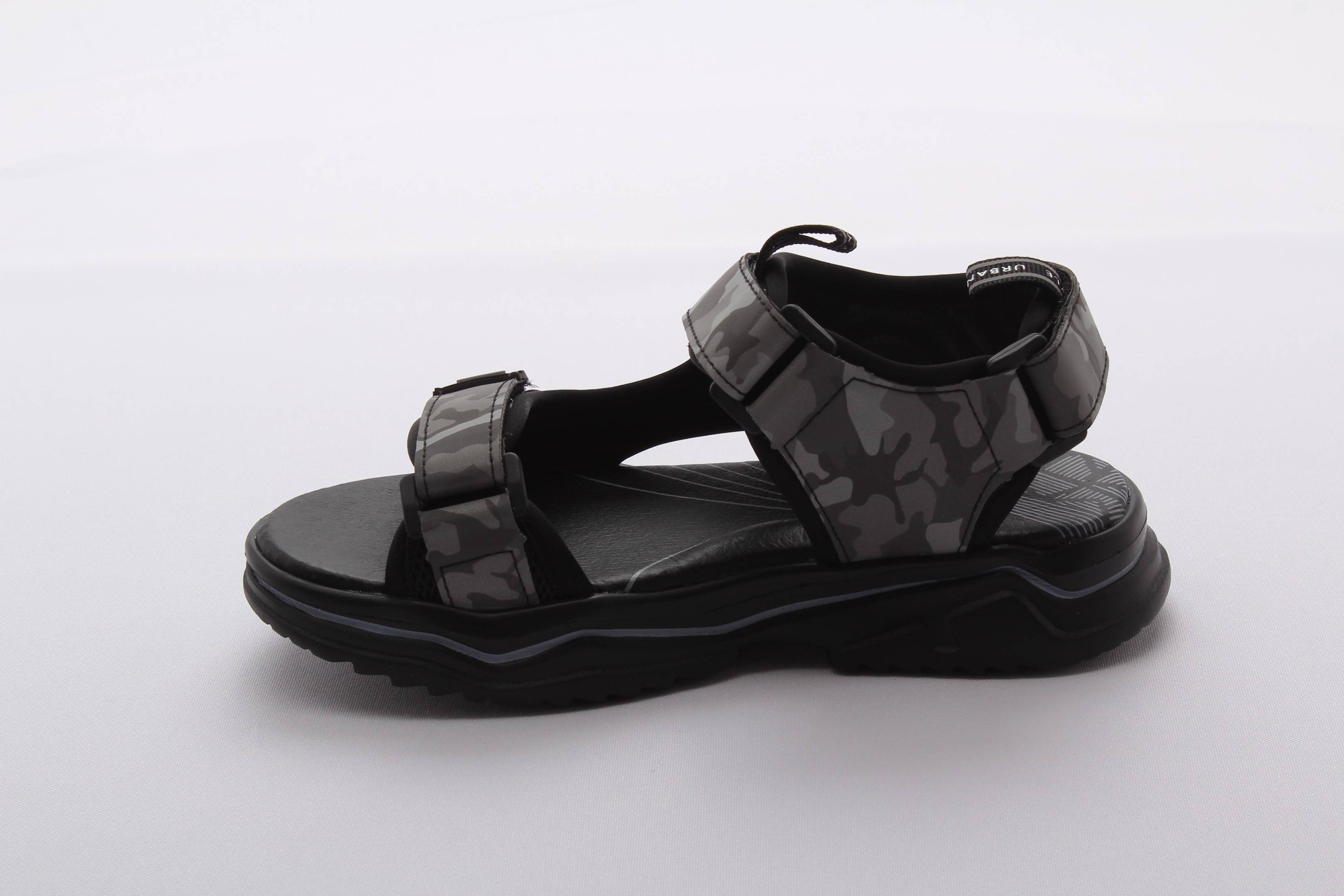 Сандалии открытые