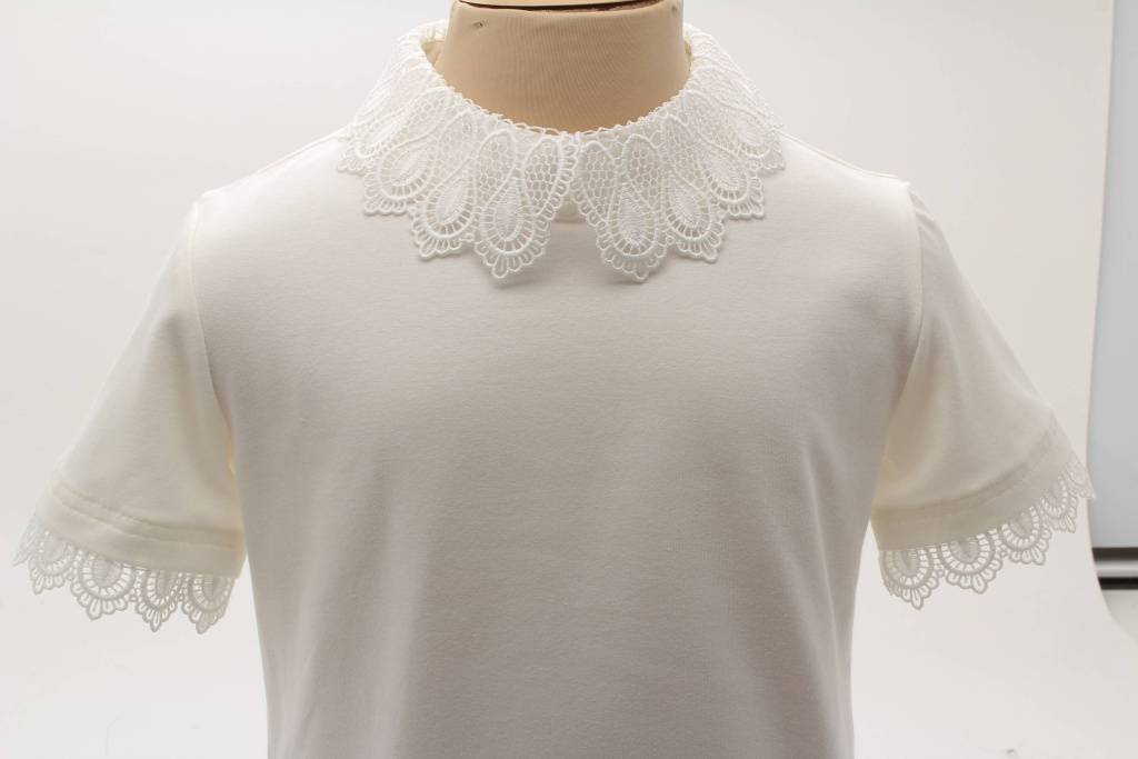 Блузка с коротким рукавом