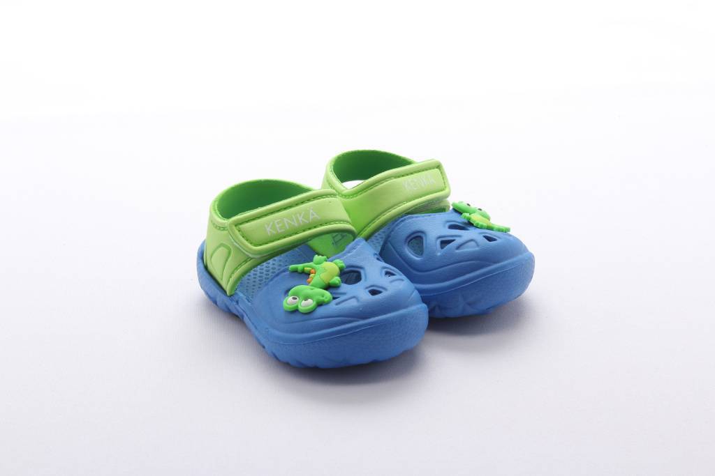 Обувь пляжная