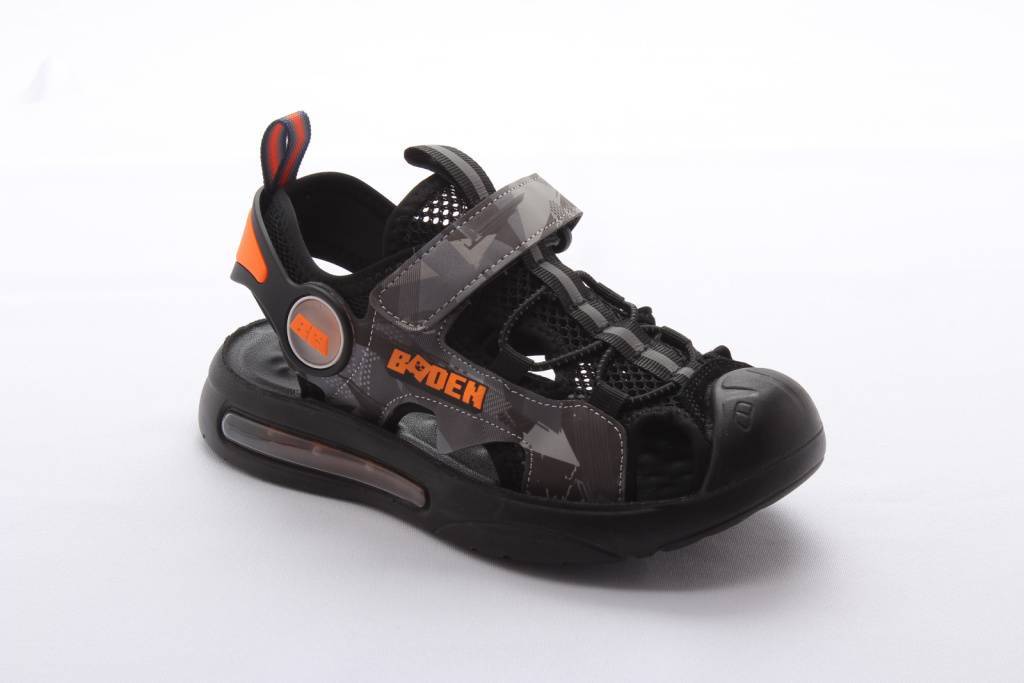 Сандалии закрытые