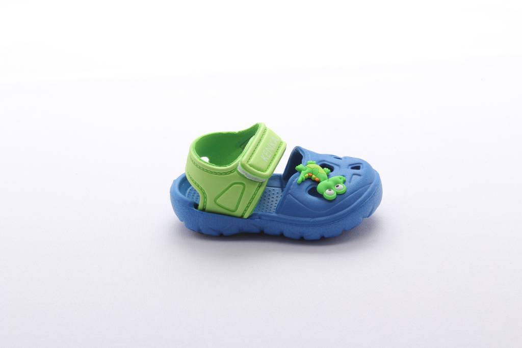 Обувь пляжная