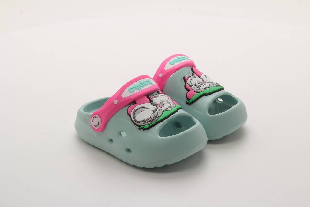 Обувь пляжная