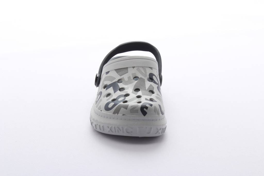 Обувь пляжная